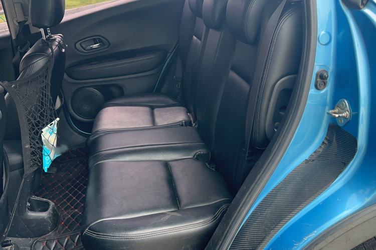 Used Honda Vezel 2020 1.5L CVT Elite Edition Left Rear Seat