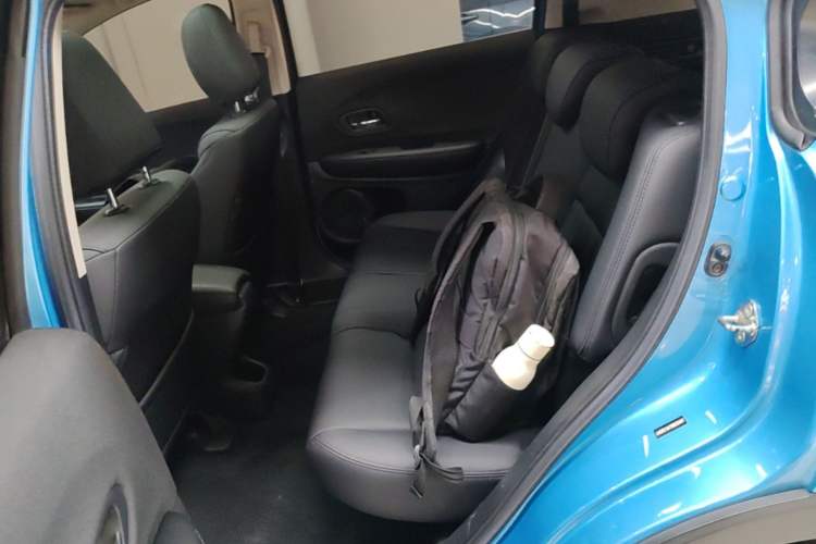 Used Honda Vezel 2020 1.5L CVT Elite Edition Left Rear Seat