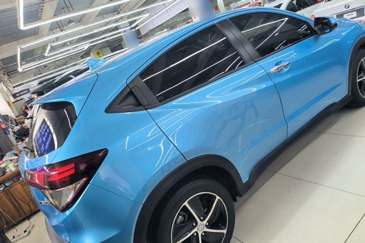 Used Honda Vezel 2020 1.5L CVT Luxury Edition Rear Right 45 Deg