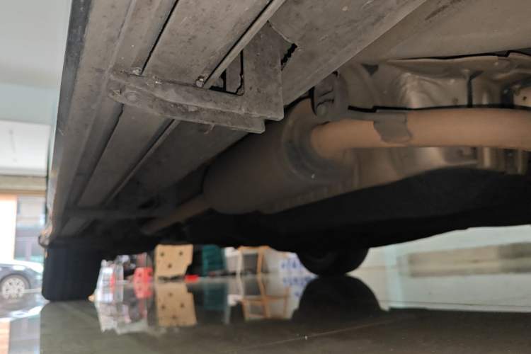 Used Honda Vezel 2020 1.5L CVT Elite Edition Right Side Sill