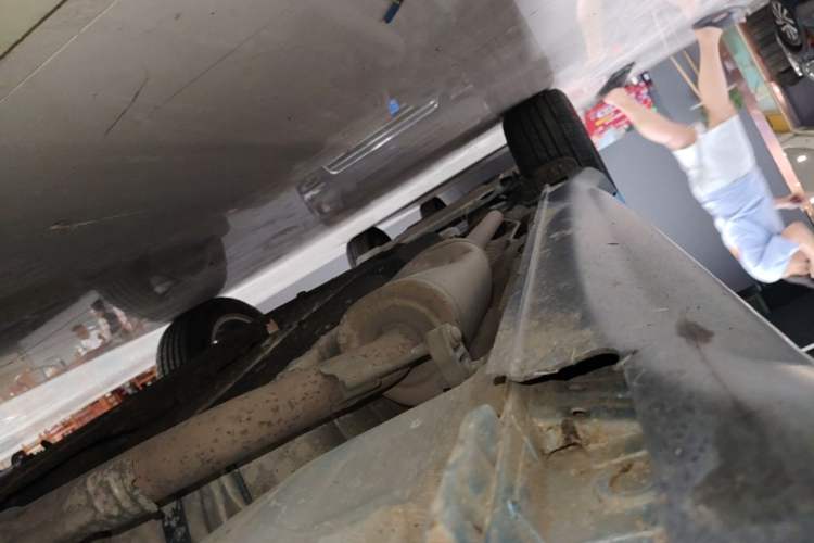 Used Honda Vezel 2020 1.5L CVT Elite Edition Right Side Sill
