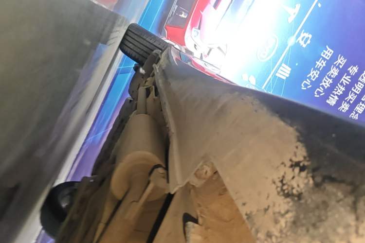 Used Honda Vezel 2020 1.5L CVT Pioneer Edition Right Side Sill