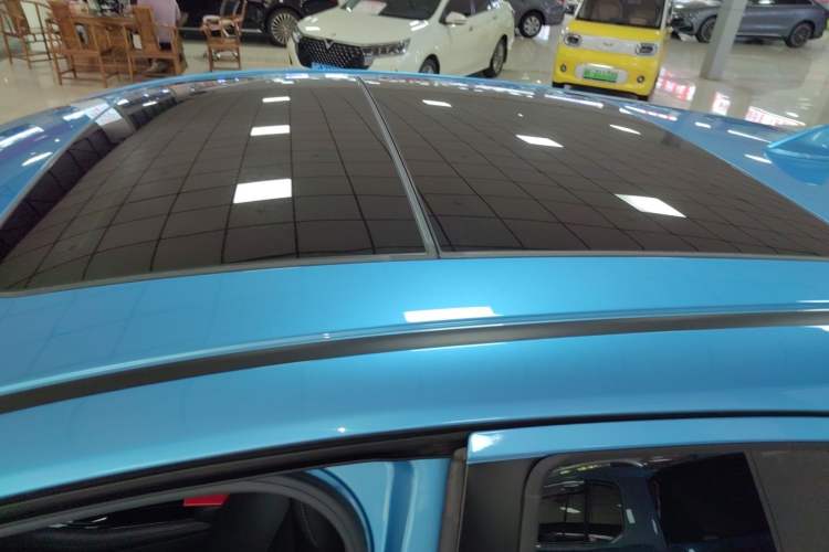 Used Honda Vezel 2020 1.5L CVT Pioneer Edition Roof