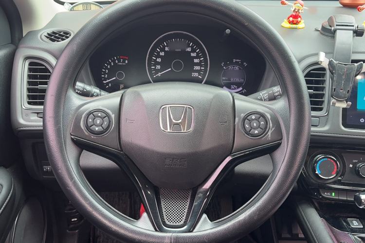 Used Honda Vezel 2020 1.5L CVT Elite Edition Steering Wheel