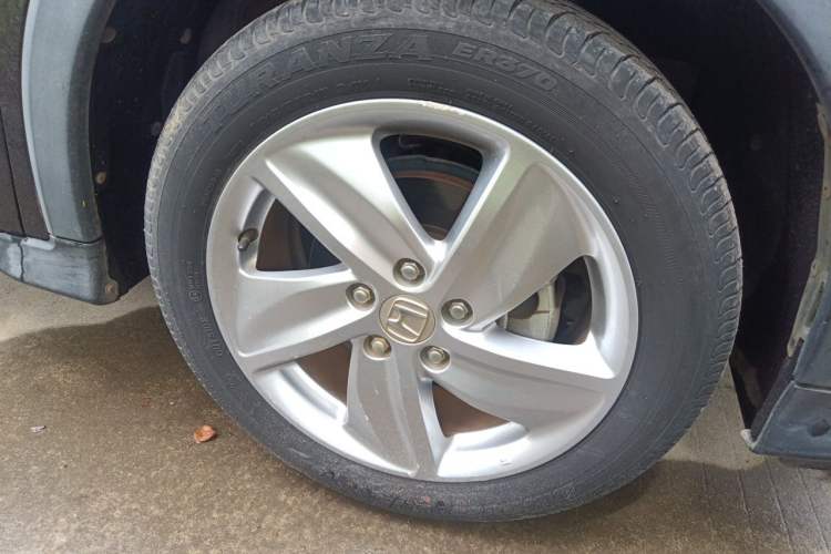 Used Honda Vezel 2020 1.5L CVT Elite Edition Right Front Wheel Hub