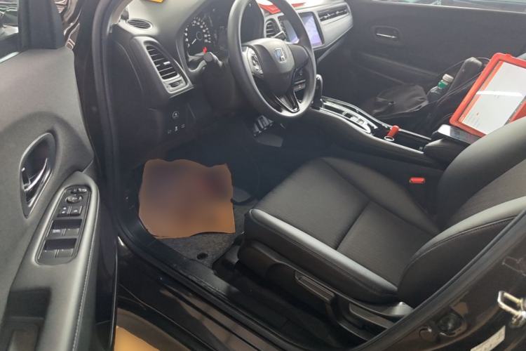 Used Honda Vezel 2020 1.5L CVT Pioneer Edition Driver Seat