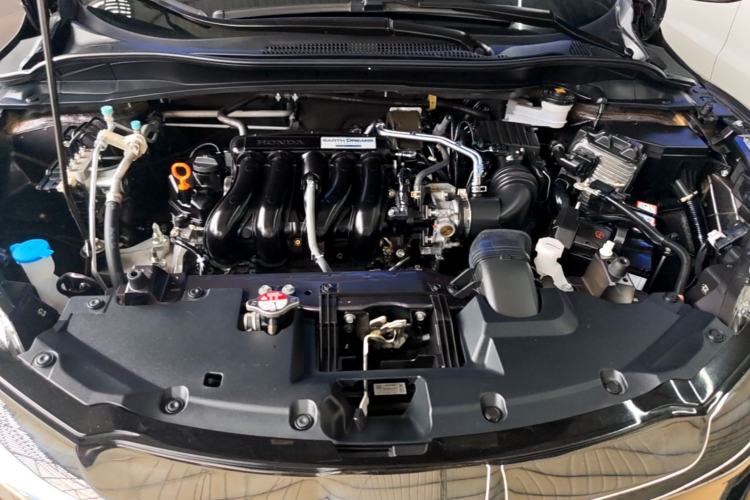 Used Honda Vezel 2020 1.5L CVT Pioneer Edition Engine Bay