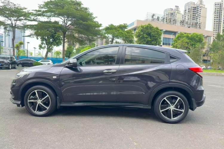 Used Honda Vezel 2020 1.5L CVT Pioneer Edition Exterior 3