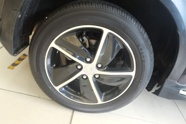 Used Honda Vezel 2020 1.5L CVT Pioneer Edition Exterior 5