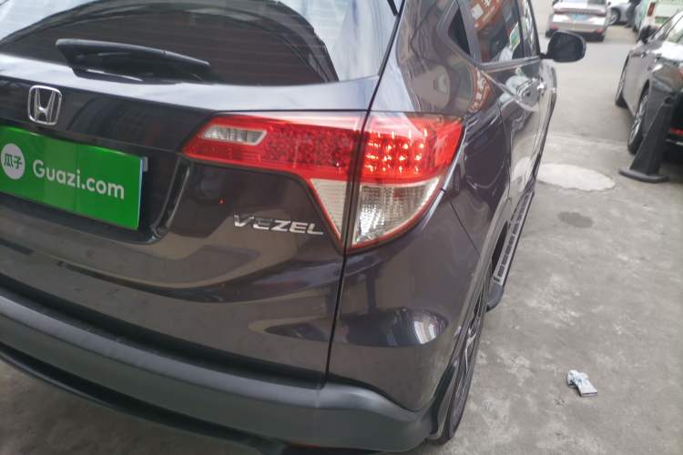 Used Honda Vezel 2020 1.5L CVT Pioneer Edition Exterior 6