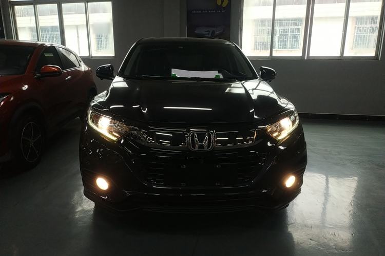 Used Honda Vezel 2020 220 TURBO CVT Elite Edition Front