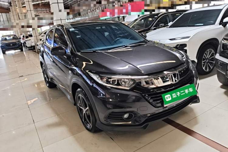 Used Honda Vezel 2020 1.5L CVT Pioneer Edition Front Right 45 Deg