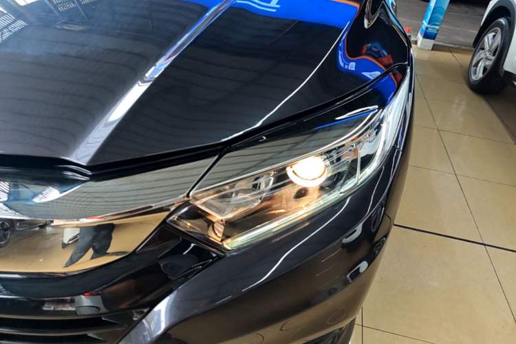Used Honda Vezel 2020 1.5L CVT Pioneer Edition Left Front Headlight
