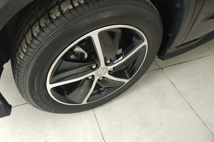 Used Honda Vezel 2020 1.5L CVT Pioneer Edition Left Front Wheel Hub