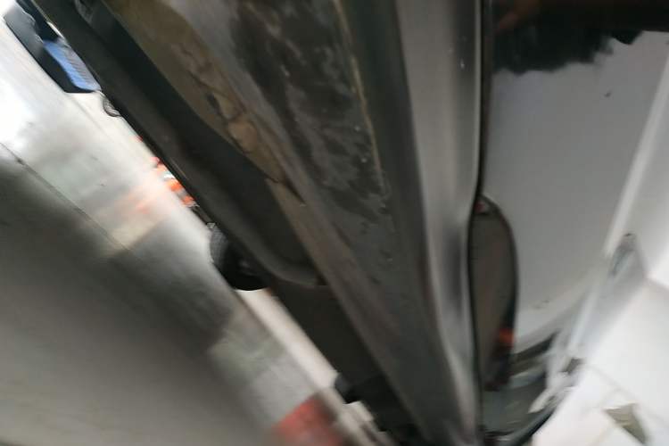 Used Honda Vezel 2020 1.5L CVT Pioneer Edition Left Side Sill