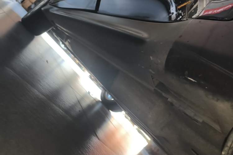 Used Honda Vezel 2020 1.5L CVT Elite Edition Left Side Sill