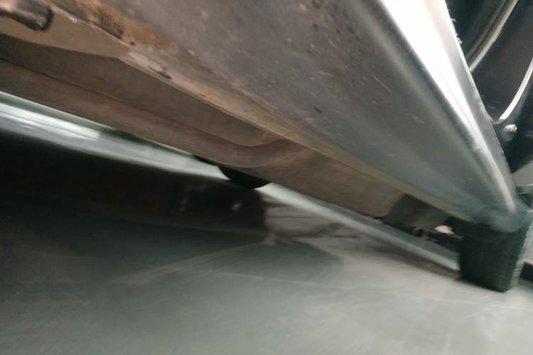 Used Honda Vezel 2020 220 TURBO CVT Elite Edition Left Side Sill