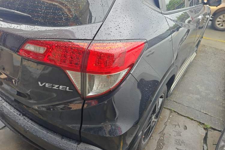 Used Honda Vezel 2020 1.5L CVT Pioneer Edition Right Rear Taillight