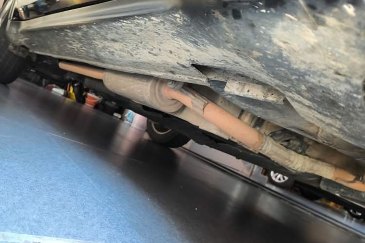 Used Honda Vezel 2020 1.5L CVT Elite Edition Right Side Sill