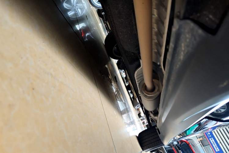 Used Honda Vezel 2020 1.5L CVT Pioneer Edition Right Side Sill