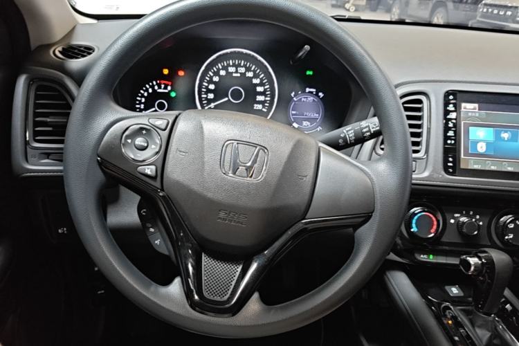 Used Honda Vezel 2020 1.5L CVT Pioneer Edition Steering Wheel