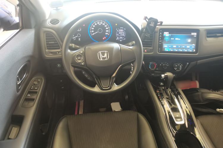 Used Honda Vezel 2020 1.5L CVT Pioneer Edition Steering Wheel