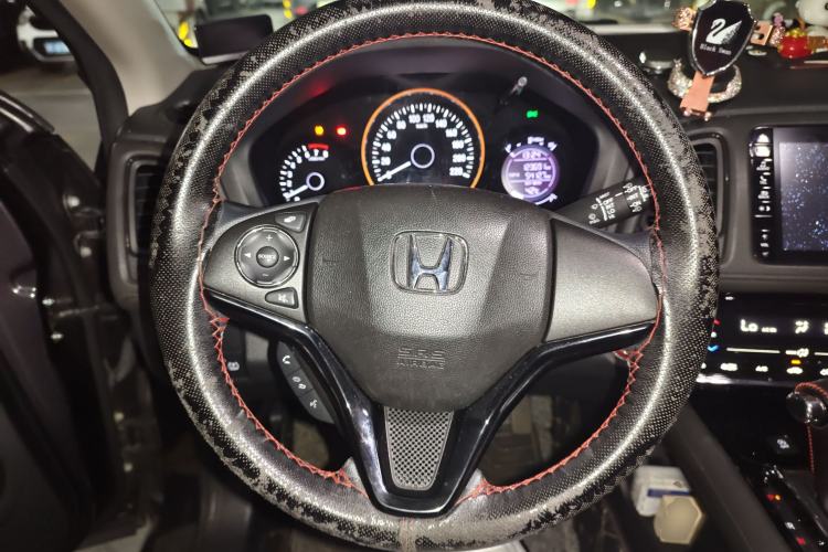 Used Honda Vezel 2020 220 TURBO CVT Luxury Edition Steering Wheel