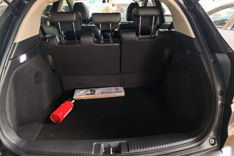 Used Honda Vezel 2020 1.5L CVT Pioneer Edition Trunk