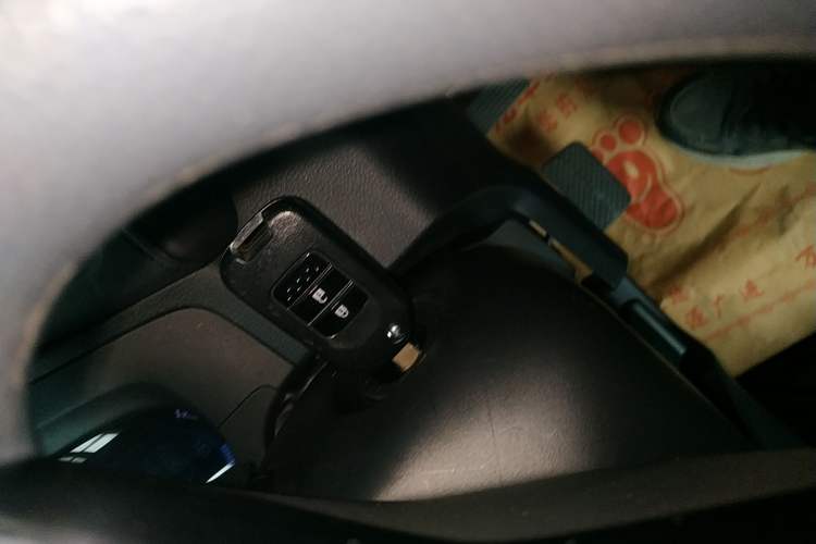 Used Honda Vezel 2020 220 TURBO CVT Elite Edition Vehicle Key