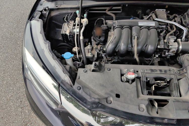 Used Honda Vezel 2020 1.5L CVT Pioneer Edition Engine Bay Right