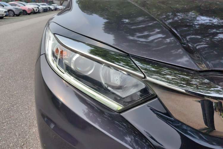 Used Honda Vezel 2020 1.5L CVT Pioneer Edition Right Front Headlight