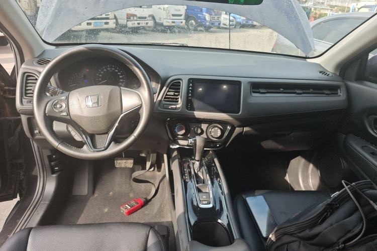 Used Honda Vezel 2020 1.5L CVT Pioneer Edition Center Console