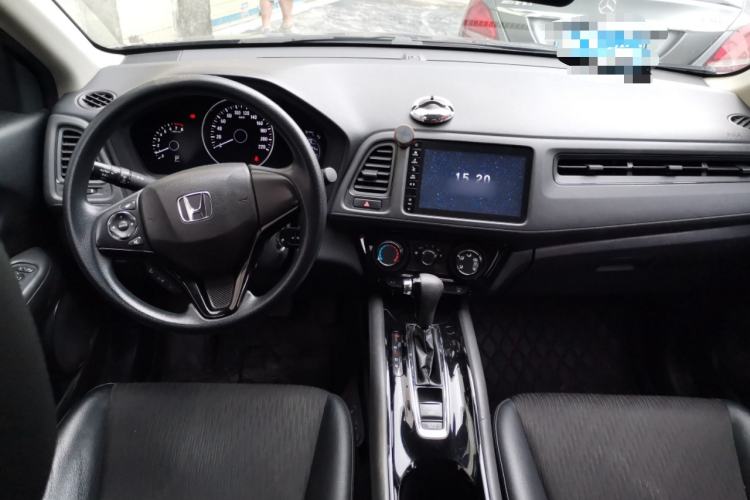 Used Honda Vezel 2020 1.5L CVT Pioneer Edition Center Console