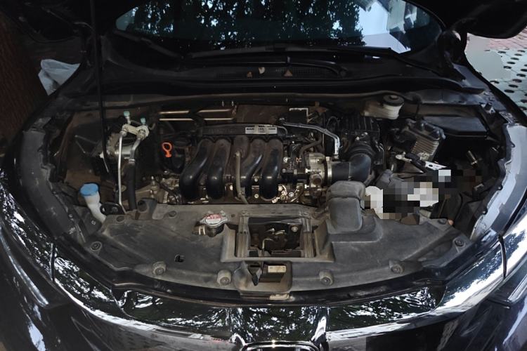 Used Honda Vezel 2020 1.5L CVT Pioneer Edition Engine Bay