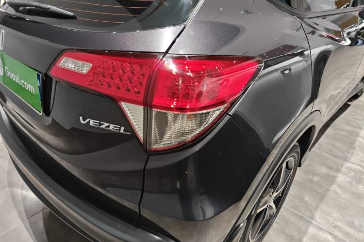 Used Honda Vezel 2020 1.5L CVT Pioneer Edition Exterior 6