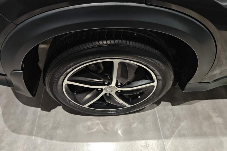 Used Honda Vezel 2020 1.5L CVT Pioneer Edition Exterior 8