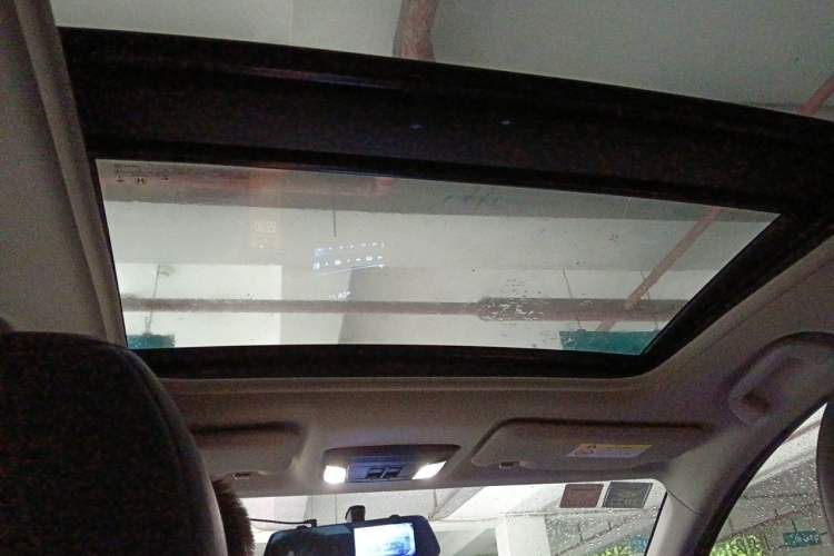Used Honda Vezel 2020 1.5L CVT Pioneer Edition Headliner