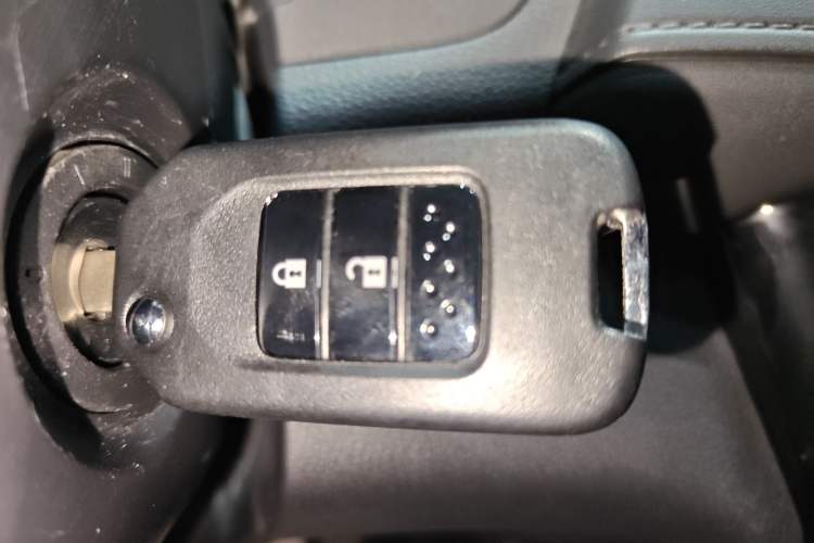Used Honda Vezel 2020 1.5L CVT Pioneer Edition Interior 1