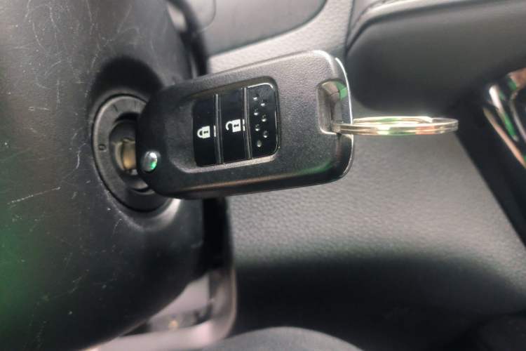 Used Honda Vezel 2020 1.5L CVT Pioneer Edition Interior 1