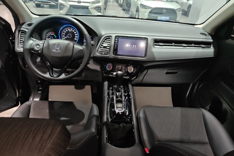 Used Honda Vezel 2020 1.5L CVT Pioneer Edition Interior 2