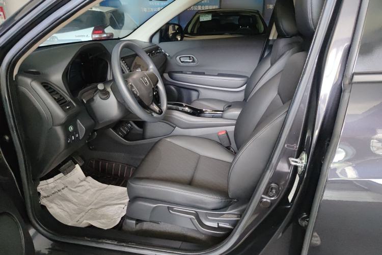Used Honda Vezel 2020 1.5L CVT Pioneer Edition Left Front Seat