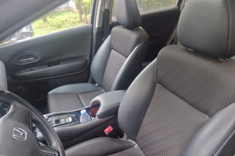 Used Honda Vezel 2020 1.5L CVT Luxury Edition Left Front Seat
