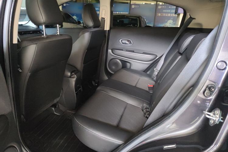 Used Honda Vezel 2020 1.5L CVT Pioneer Edition Left Rear Seat