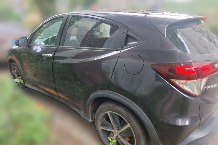 Used Honda Vezel 2020 1.5L CVT Luxury Edition Rear Left 45 Deg