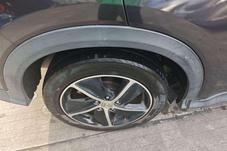 Used Honda Vezel 2020 1.5L CVT Pioneer Edition Right Rear Wheel Hub