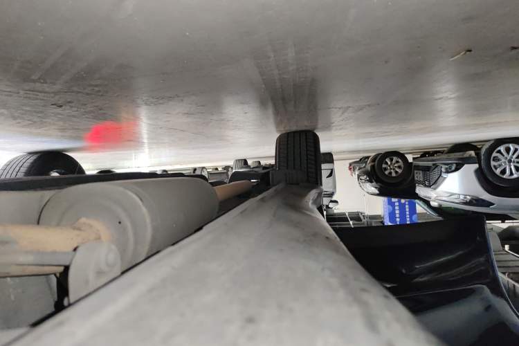 Used Honda Vezel 2020 1.5L CVT Pioneer Edition Right Side Sill