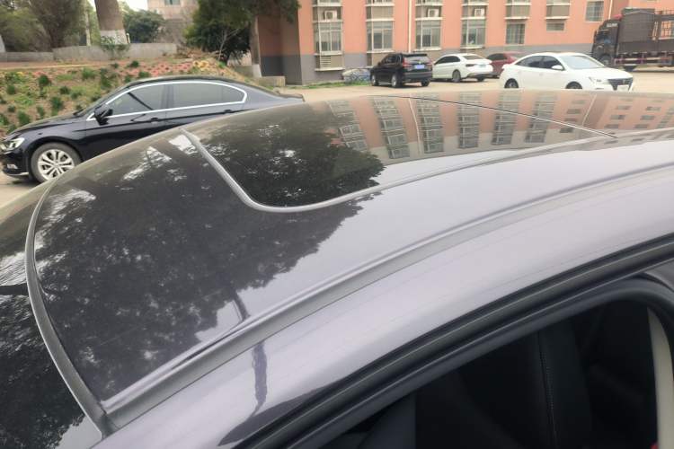 Used Honda Vezel 2020 1.5L CVT Pioneer Edition Roof