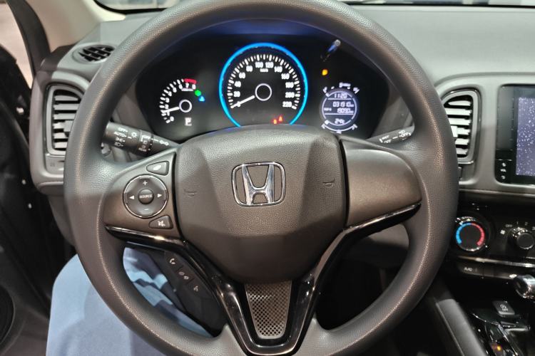 Used Honda Vezel 2020 1.5L CVT Pioneer Edition Steering Wheel
