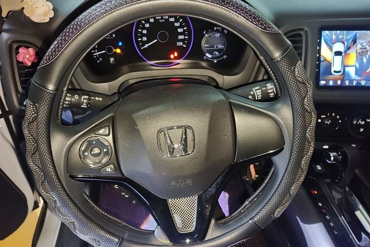 Used Honda Vezel 2020 1.5L CVT Pioneer Edition Steering Wheel