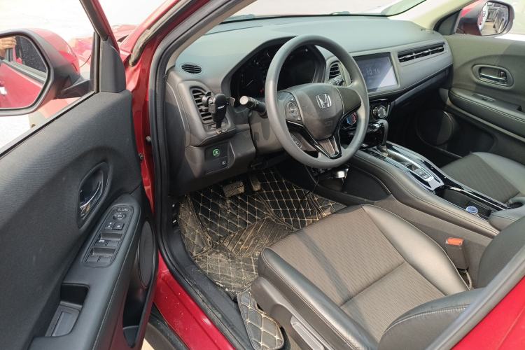 Used Honda Vezel 2020 1.5L CVT Pioneer Edition Driver Seat